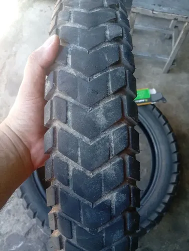 Pneus Broz 160