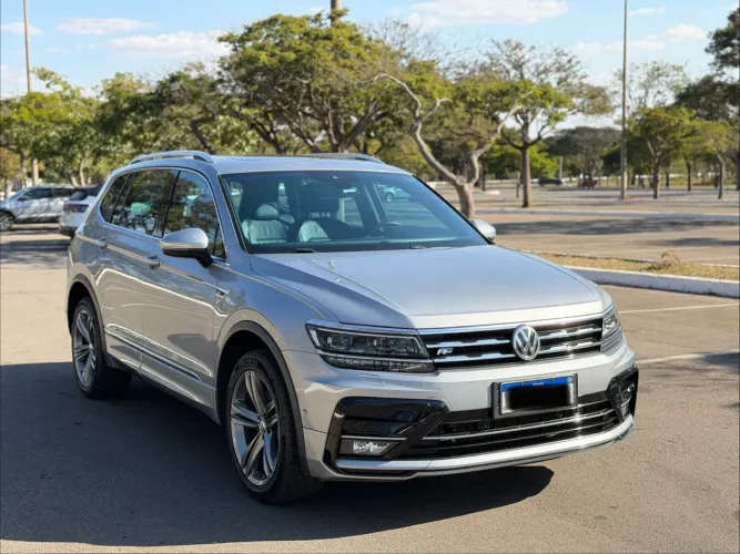 Volkswagen Tiguan Allspac R-line 350 TSI 2.0 4X4 2021