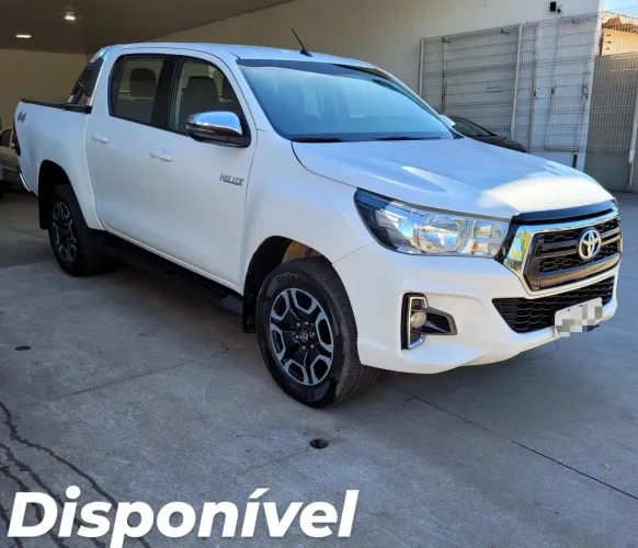 Toyota Hilux CD SR 4X4 2.8 TDI Diesel Aut. 2019