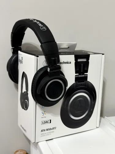 HeadPhone Audio-Technica ATH-M50xBT2 Bluetooth Preto - Usado 