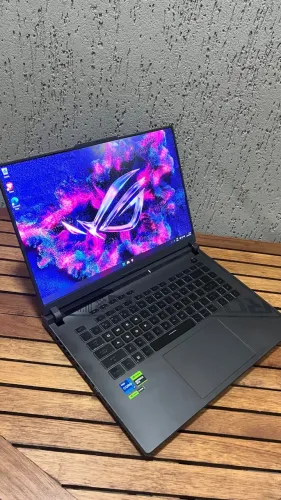 Notebook ASUS ROG Strix G16/i7-13650HX/16G-4800/1TB/16" 165Hz/RTX4060/Garantia+Nota Fiscal