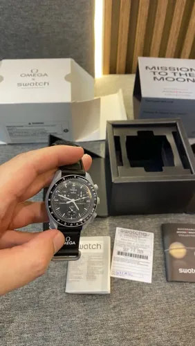 Relógio Omega x Swatch MoonSwatch