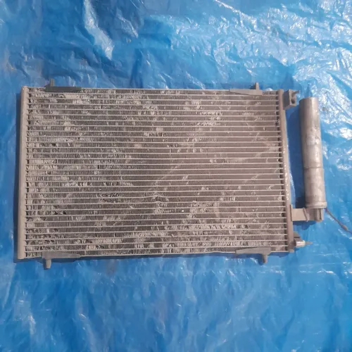 Condensador do Peugeot 207 1.6