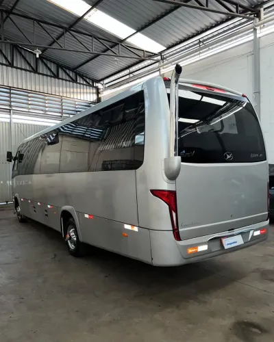 MICRO-ÔNIBUS MARCOPOLO VOLARE W8 2013