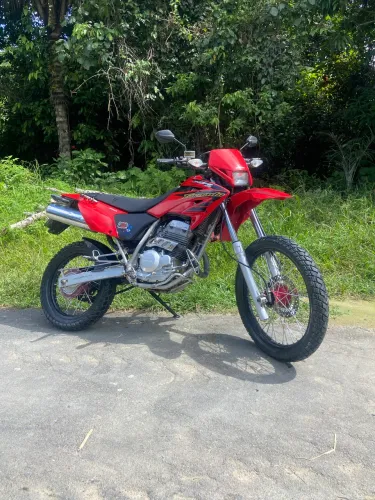 Vendo ou troco  tornado 250 