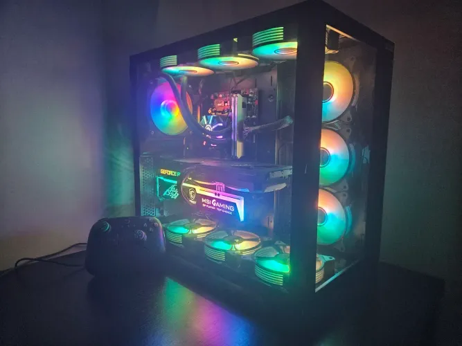 PC Gamer - RTX4060Ti / R7 5700G / 32GB 3200MHz