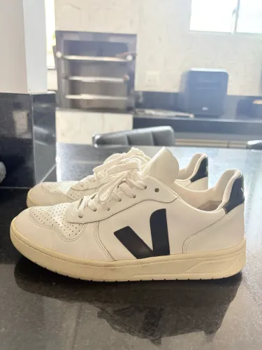 Tênis Vert/Veja V12
