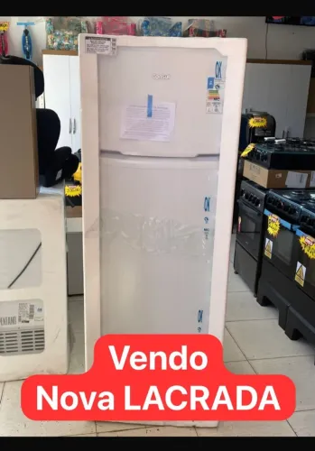 GELADEIRA