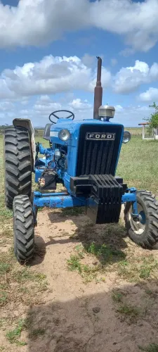 Trator Ford 6600