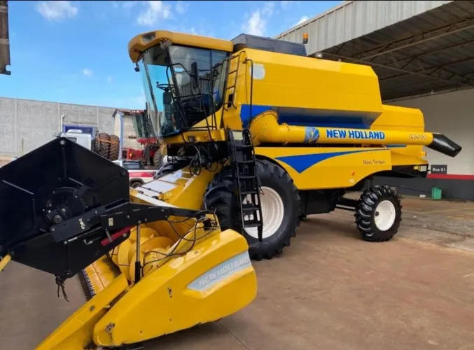 New Holland TC 5090