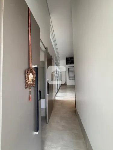 Casa em condomínio fechado disponível para locação