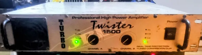 P A 1500 GRISOTTO modelo TWISTER TURBO ideal para pré CYGNUS QUASAR, GRADIENTE , POLIVOX