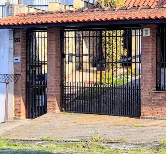PORTÃO DE FERRO GALVANIZADO A FOGO - R$ 1.000