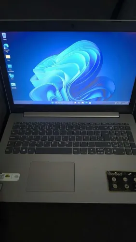 Notebook i3 7020u ( Bateria Boa )