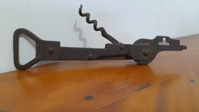 Saca-rolhas E Abridor De Garrafa - Vintage - Década De 1950