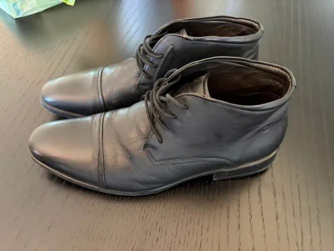 Bota de couro democrata 43