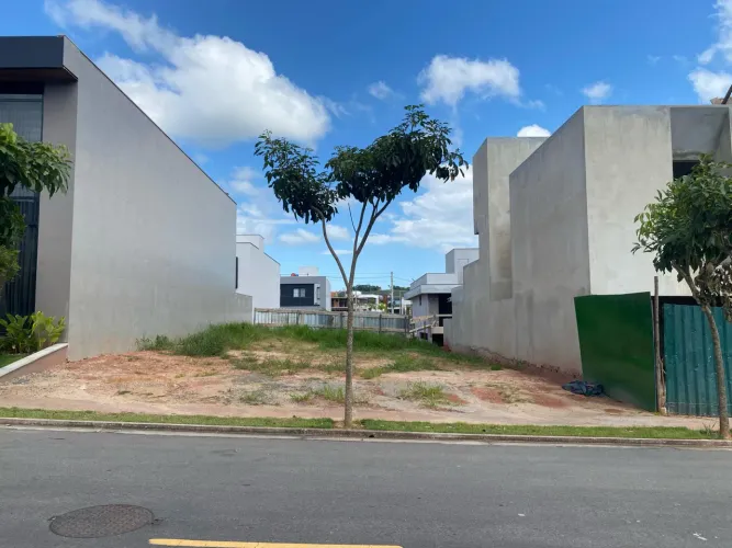 Terreno com 300 m² no Estrela Alta para venda