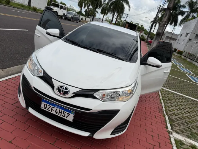 Toyota Yaris XL Live Sedan 1.5 Flex 16V 4P AUT 2021