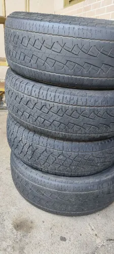 4 Peneu Pirelli aro 17 Scorpion atr 255/65 110h m+s