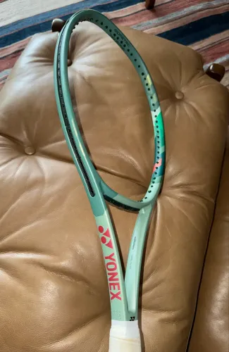 Raquete de Tenis Yonex Percept 97