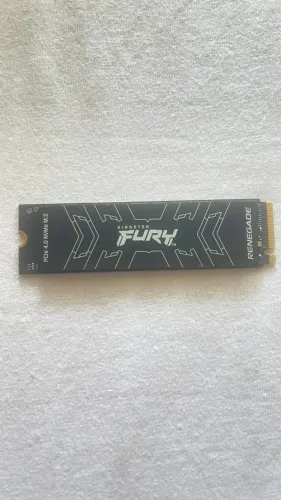 SSD M.2 Kingston Fury Renegade 1 TB PC/PS 5 (Usado)