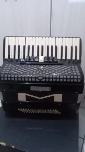 Acordeon Michael 80 baixos