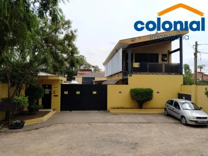 Galpão comercial à venda em Jundiaí-SP, Poste: 8 salas, 6 banheiros, 12 vagas, 712m² - Óti