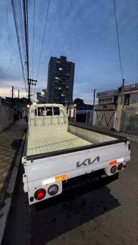Kia Motors Bongo K-2500 2.5 4X4 TB Diesel 2024