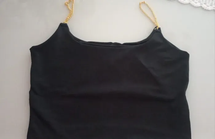 Blusa Preta Elegante
