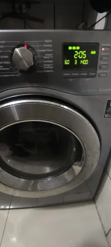 Lava e Seca Samsung WD106UHSAGDF 10kg - R$1.000 - COM DEFEITO