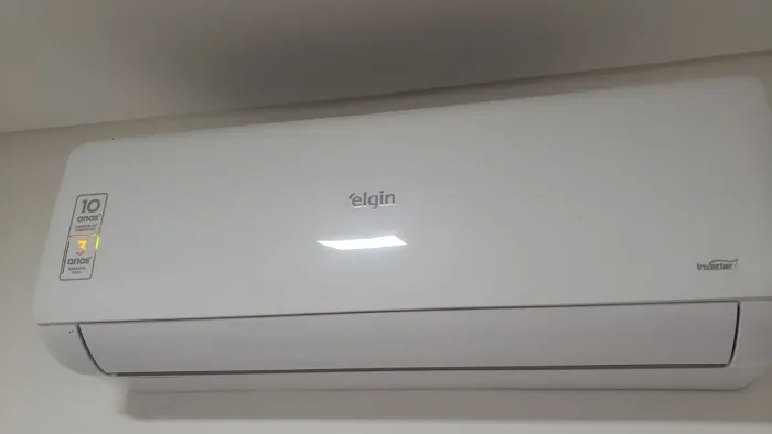 Ar Condicionado Split Elgin Eco Inverter II 12.000 BTUs Frio 220V - Apenas 3 Meses de Uso!