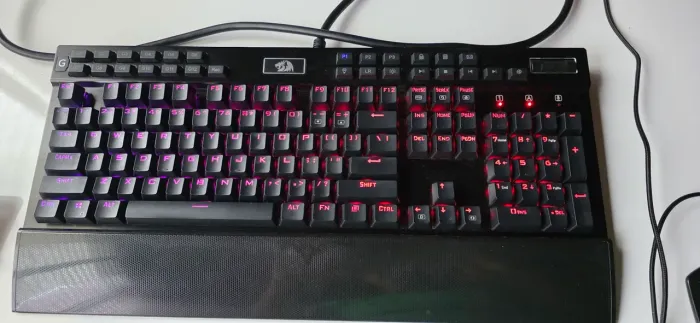 Vendo Teclado Redragon