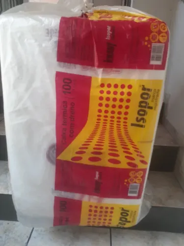 Caixa de isopor 100litros