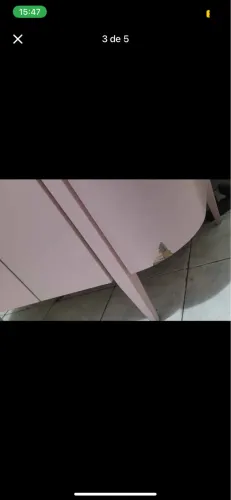 Cômoda Oval Rosa Duas Portas C/ Uma Prateleira Interna 