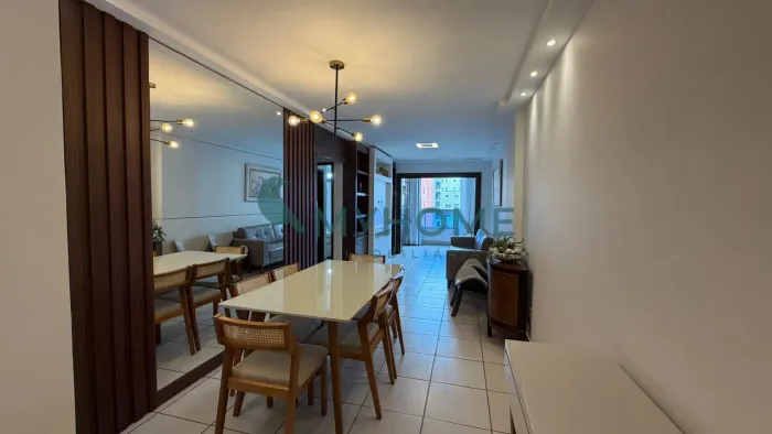 Apartamento Exclusivo com Duas Suítes no Centro