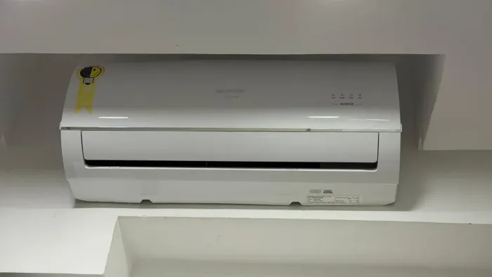 Ar-Condicionado Split Inverter Springer Midea 9.000 BTUs - Modelo 42MACT09S5