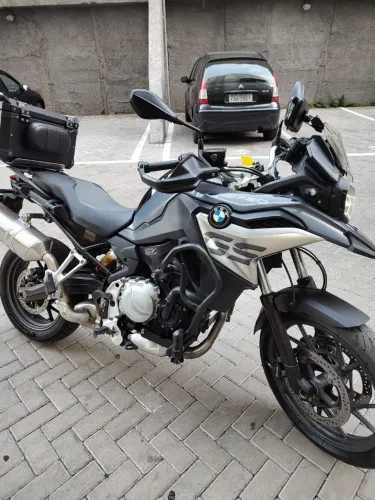 Moto a venda