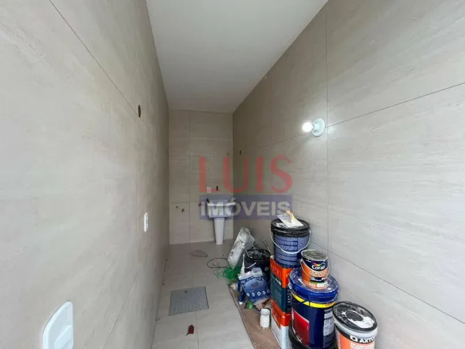Casa com 3 dormitórios para alugar, 211 m² por R$ 5.850,00/mês - Serra Grande - Niterói/RJ