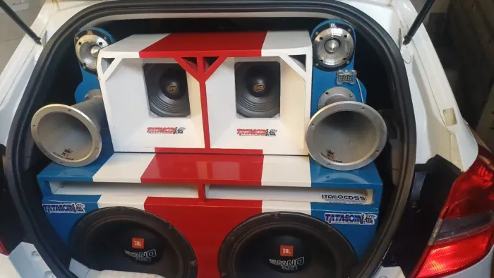 VENDO SOM AUTOMOTIVO COMPLETO