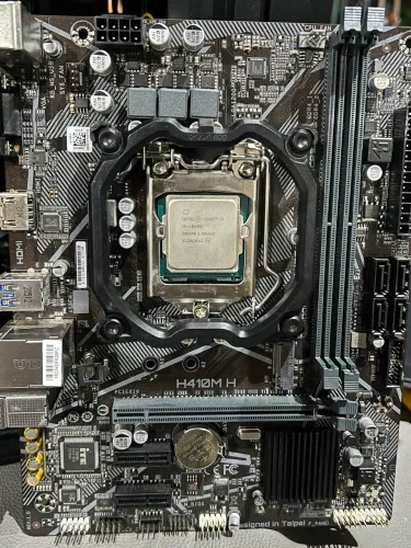 Kit Intel 10ª Geração - I5 10400 + H410M-H