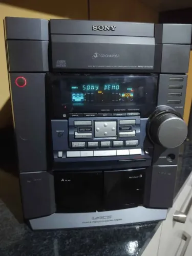 Rádio Sony funcionando