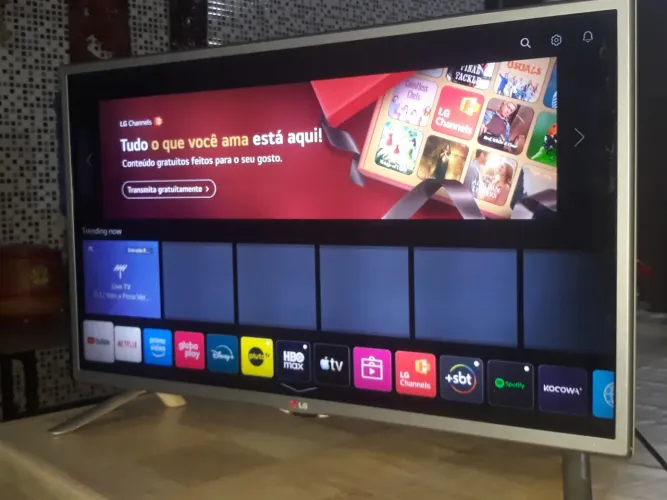 tv 32 smart lg webos canais channel dá própria tv bluetooth pé controle entrego *