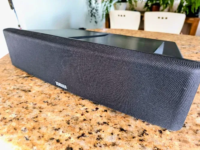 Caixa de som central Yamaha NS C-60