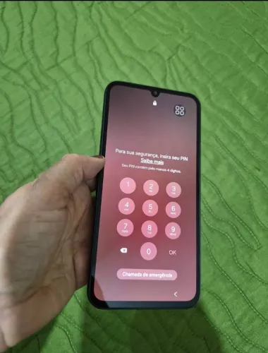 Vendo um celular Samsung A34 de 128 gigas