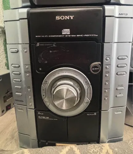 Som da SONY MHC - RG777w