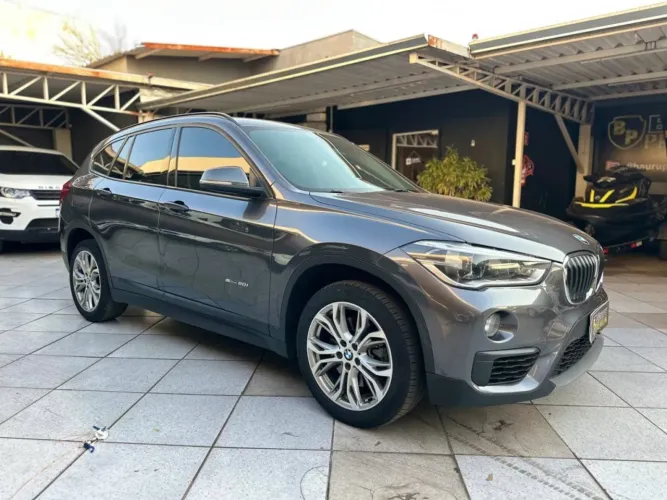 BMW X1 Sdrive 20I X-line 2.0 TB Active Flex 2018