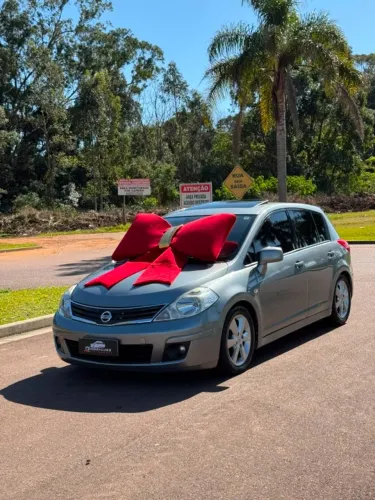 Nissan Tiida SL 1.8/1.8 Flex 16V Aut. 2011