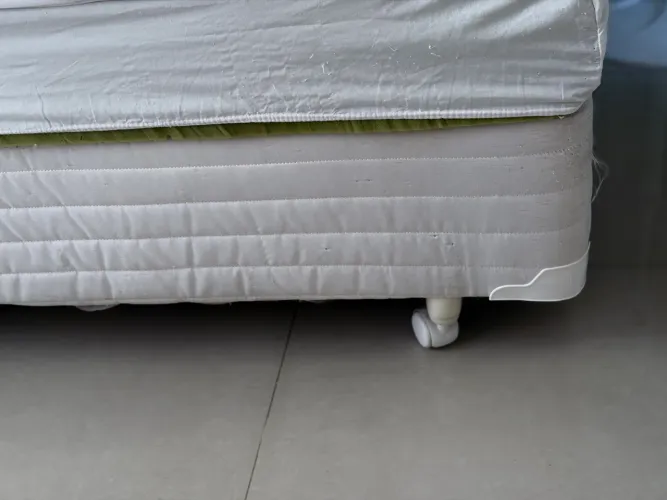Cama box solteiro + espuma ortopédica