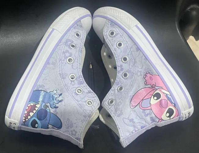 Tênis infantil Converse Chuck Taylor All Star Hi Dysney Stitch n° 28