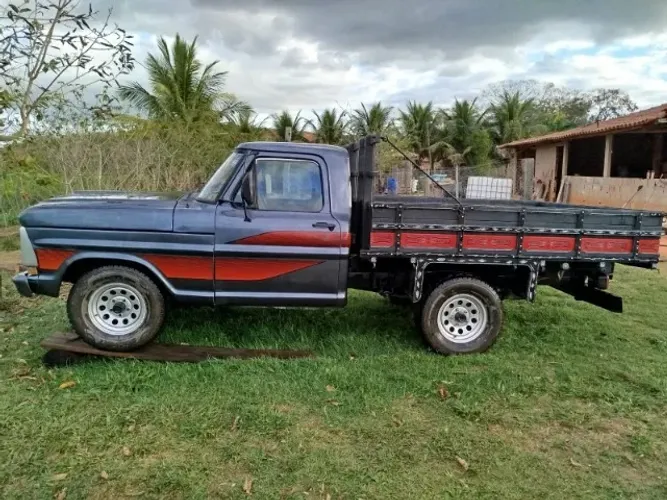 Ford F-1000 Super Diesel / Super Diesel Turbo 1986